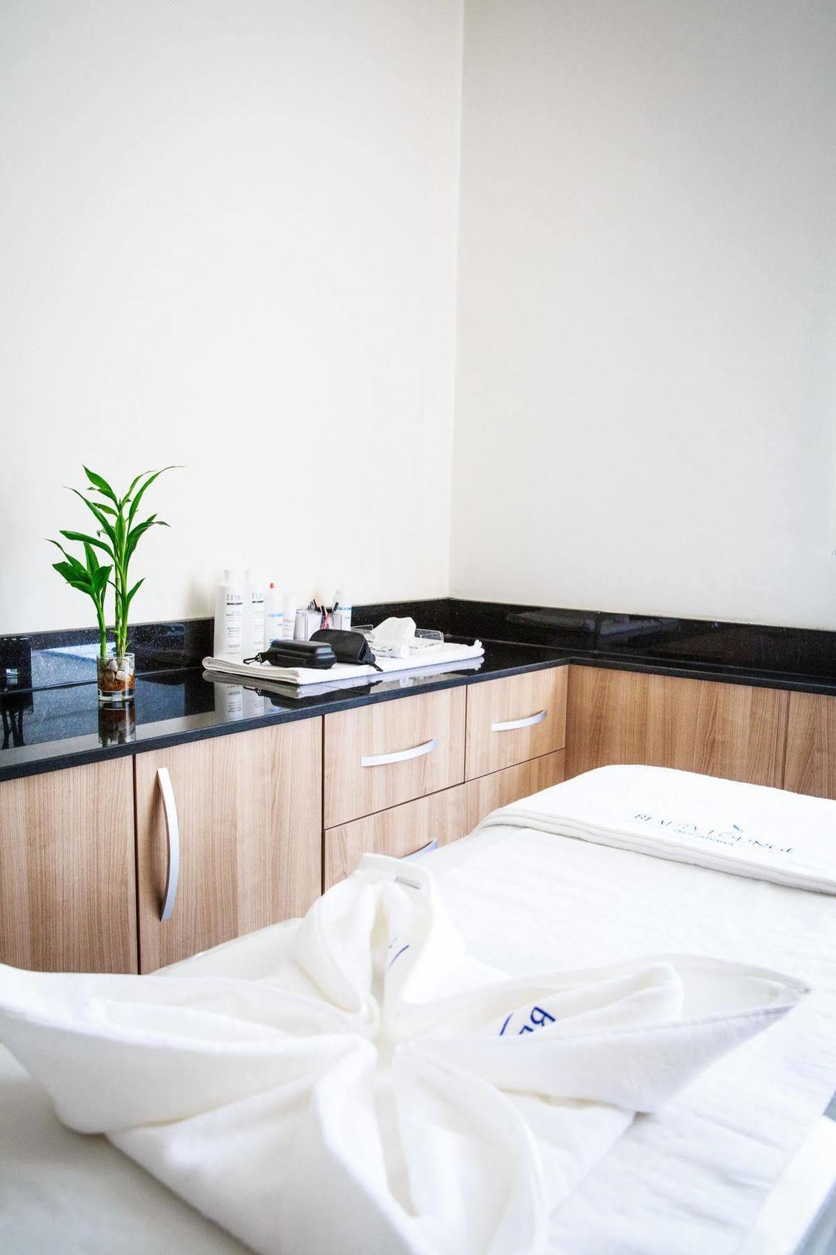 Nordic Hotel Abuja Extérieur photo